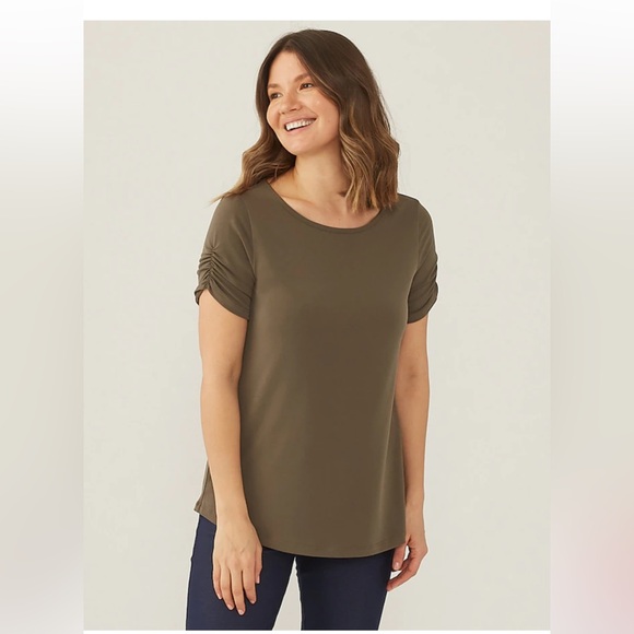 Kim & Co. Brazil Knit Short Ruched Sleeve Top - Picture 1 of 8